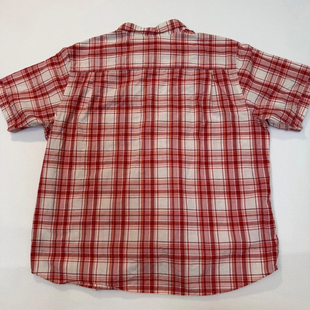 The North Face Mens XL Red Plaid Short Sleeve Snap Front Hiking Shirt Outdoor